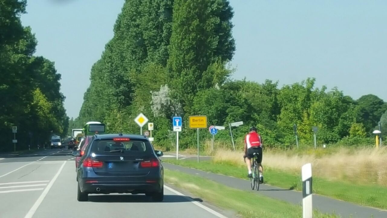 Bernau/Barnim: Verkehrschaos hält weiter an 36 Bernau/Barnim, Verkehr, Stau, Bernau,