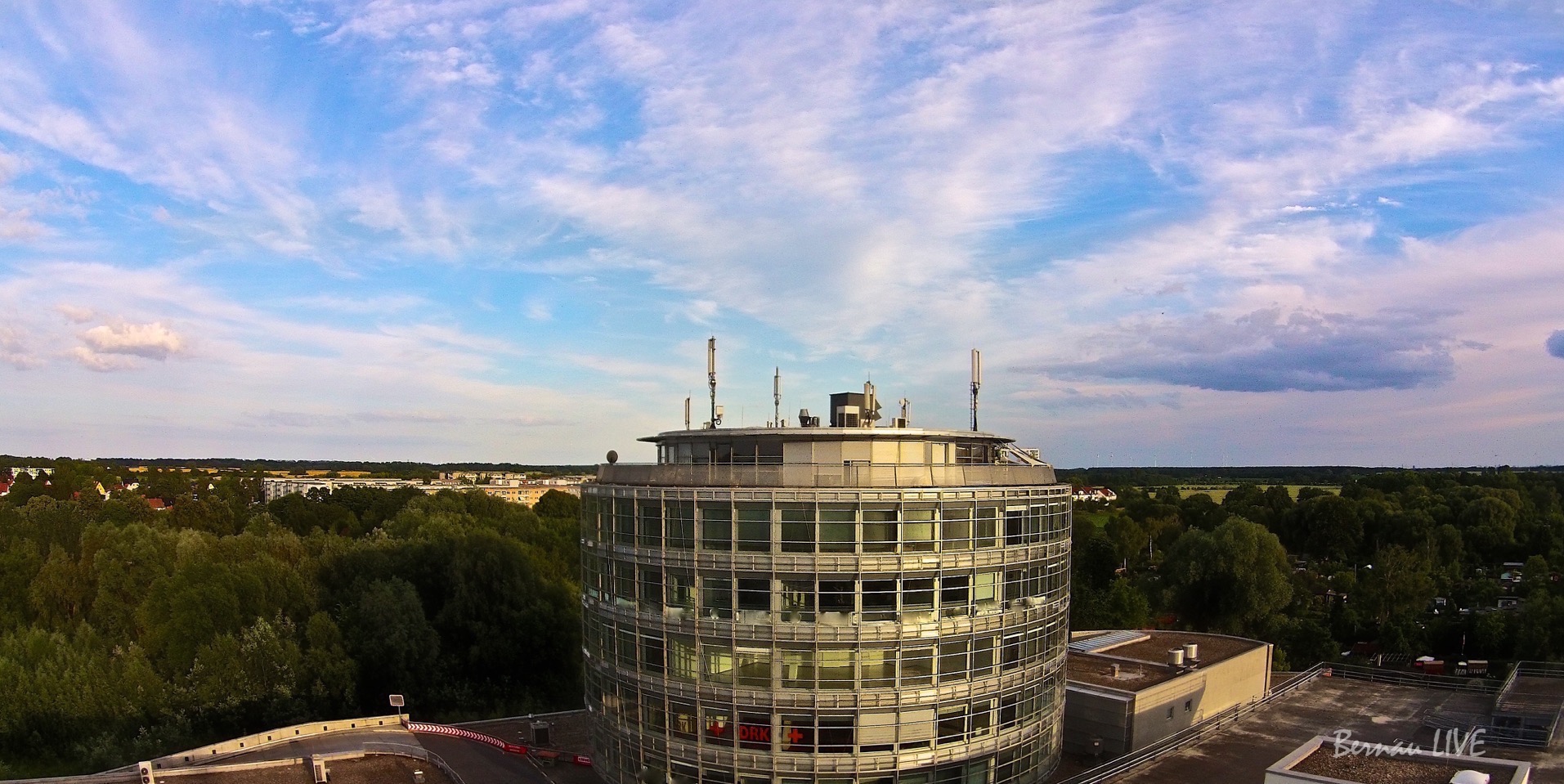 Barnim: Willkommen in der neuen Woche mit Bernau LIVE 52 Barnim, Bernau LIVE, Bahnhofspassage, Büroturm, Bernau, Bernau bei Berlin, Stadt Bernau, Info Bernau