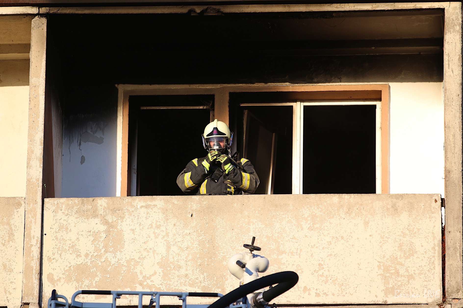 Feuerwehreinsatz: Wohnungsbrand in Schönerlinde 30 Wohnungsbrand in Schönerlinde, Feuerwehr, Brand, feuer, Barnim, Schönerlinde, Feuerwehr Wandlitz, Wandlitz, Bernau LIVE