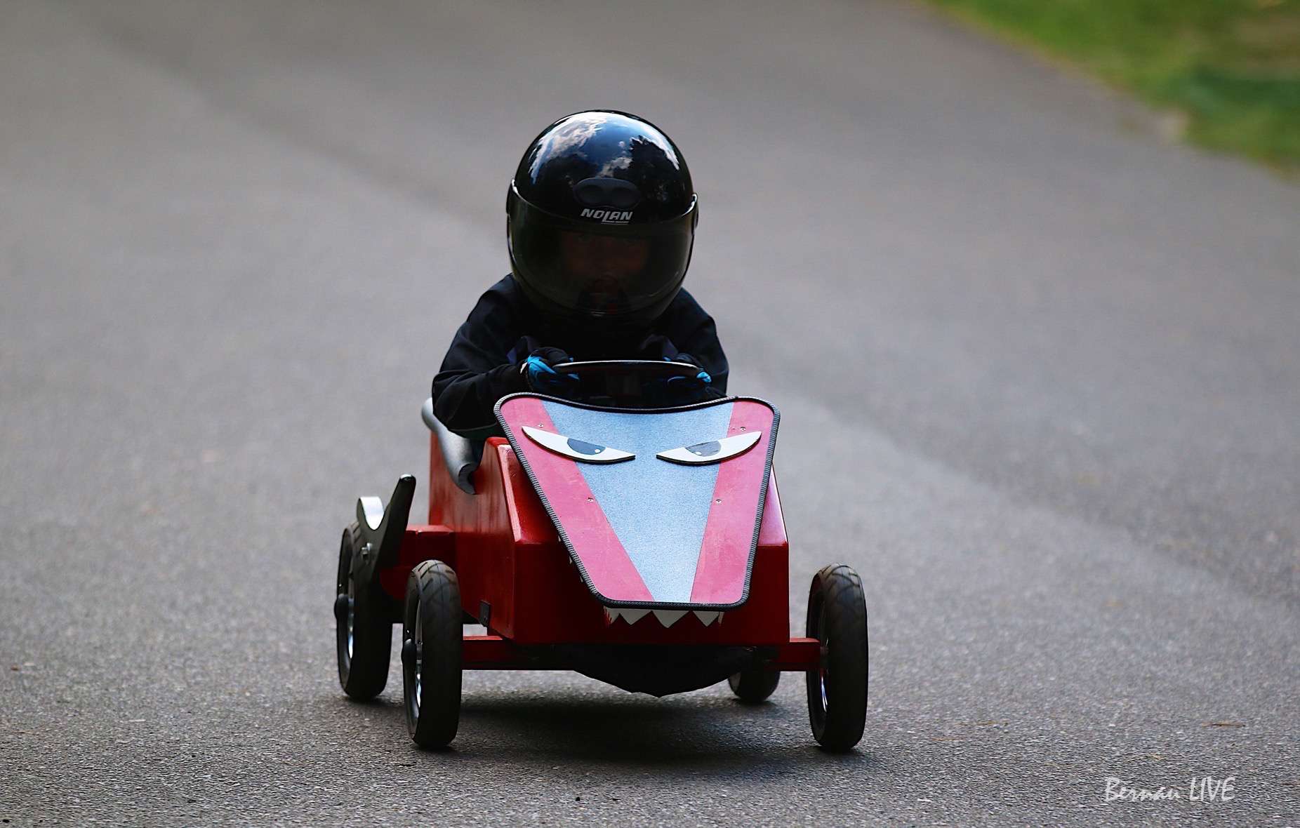 Seifenkistenrennen in Prenden - Ein bisschen SPA im Barnim 23 Bernau-Prenden: Seifenkistenrennen in Prenden - Ein bisschen SPA im Barnim