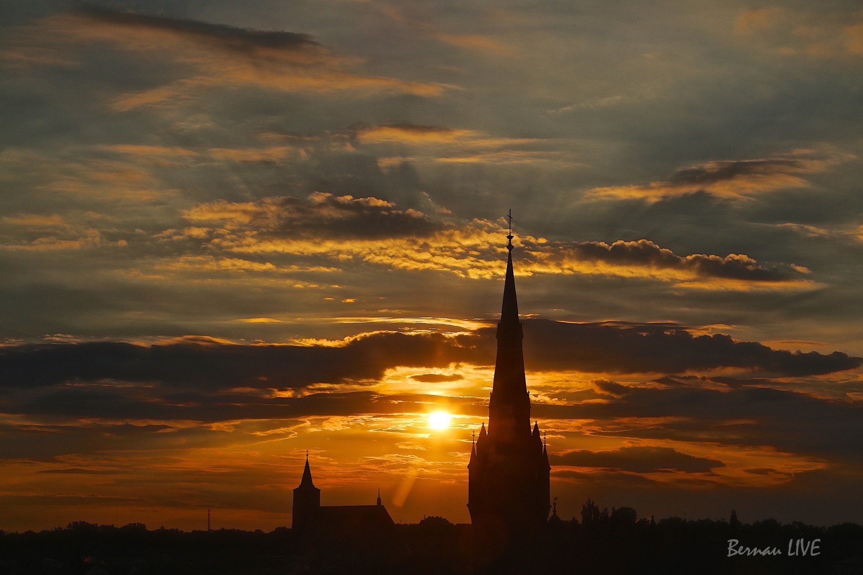 Bernau-Barnim: Son ganz bisschen Sonne zum Abend 16 Bernau-Barnim: Sonnenuntergang über Bernau bei Berlin