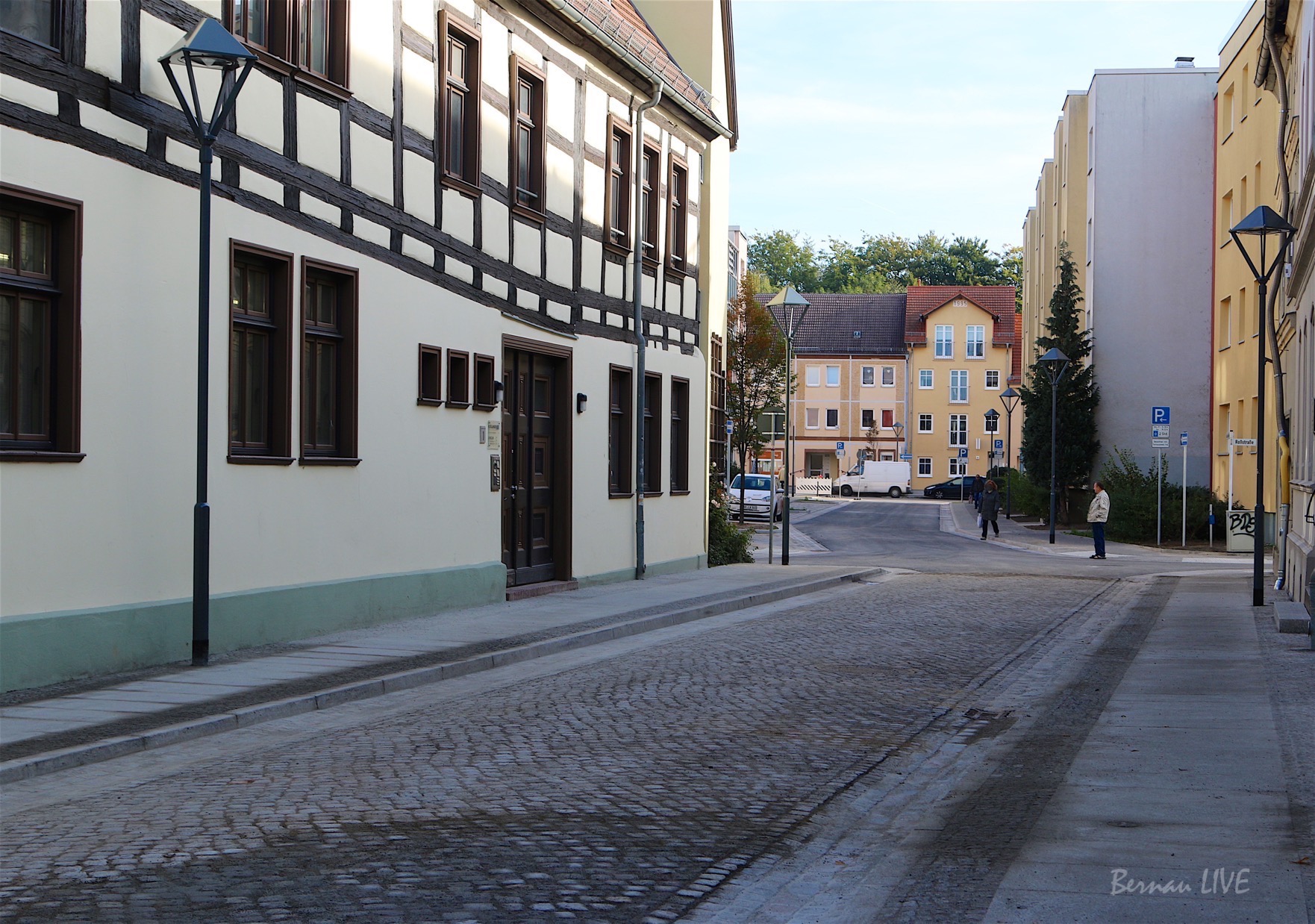 Bernau: Verkehrsfreigabe für die Louis-Braille- und die Roßstraße 1 Bernau: Verkehrsfreigabe für die Louis-Braille- und die Roßstraße