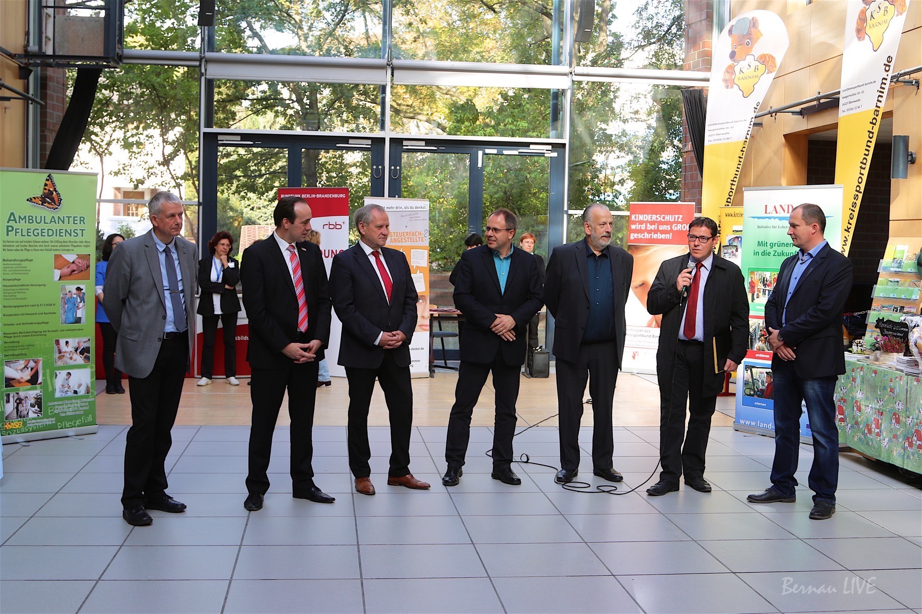 Bernau: 18. Bernauer Ausbildungs- und Studienbörse eröffnet 25 Bernau: 18. Bernauer Ausbildungs- und Studienbörse eröffnet