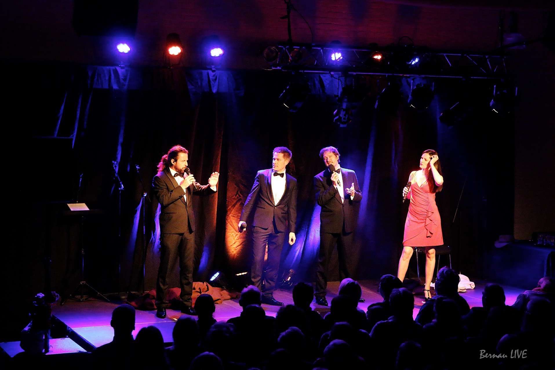 LIVE aus der OfenBar Bernau mit LaLeLu und Enrique Iglesias (Video) 31 LIVE aus der OfenBar Bernau mit LaLeLu und Enrique Iglesias