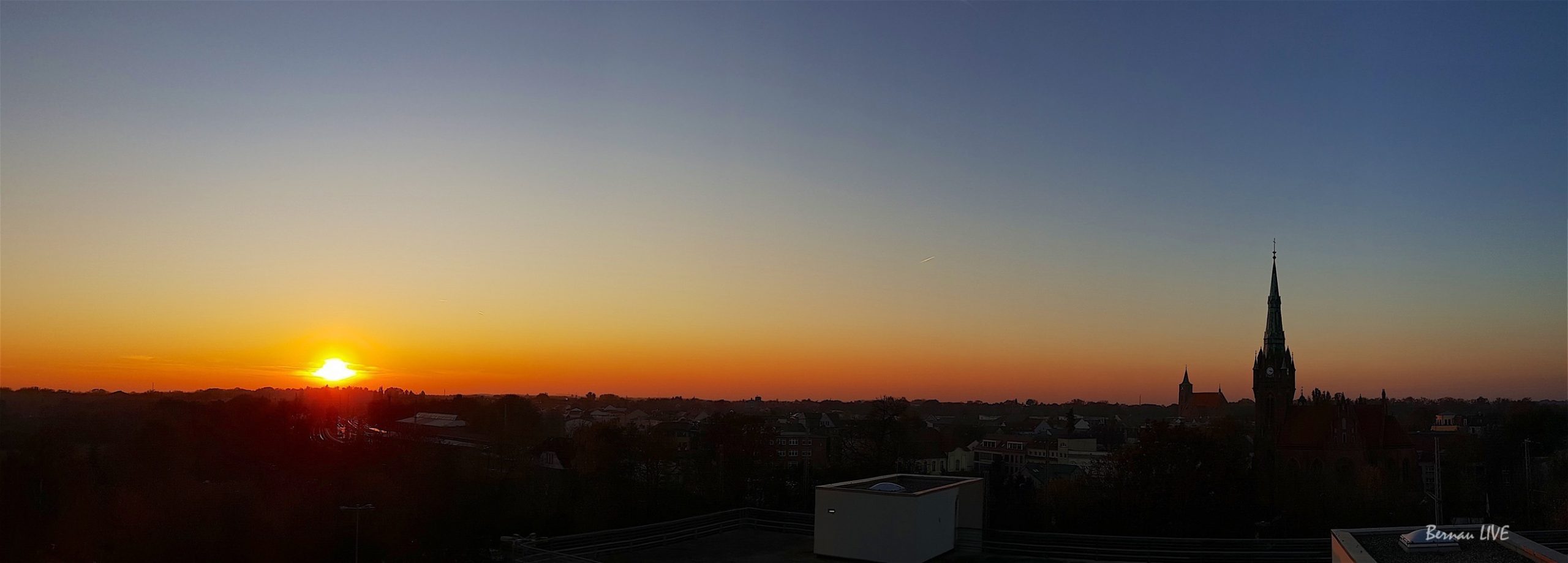 Bernau um 16.20 Uhr - Sonnenuntergang zum Feierabend 51 Bernau: Sonnenuntergang zum Feierabend