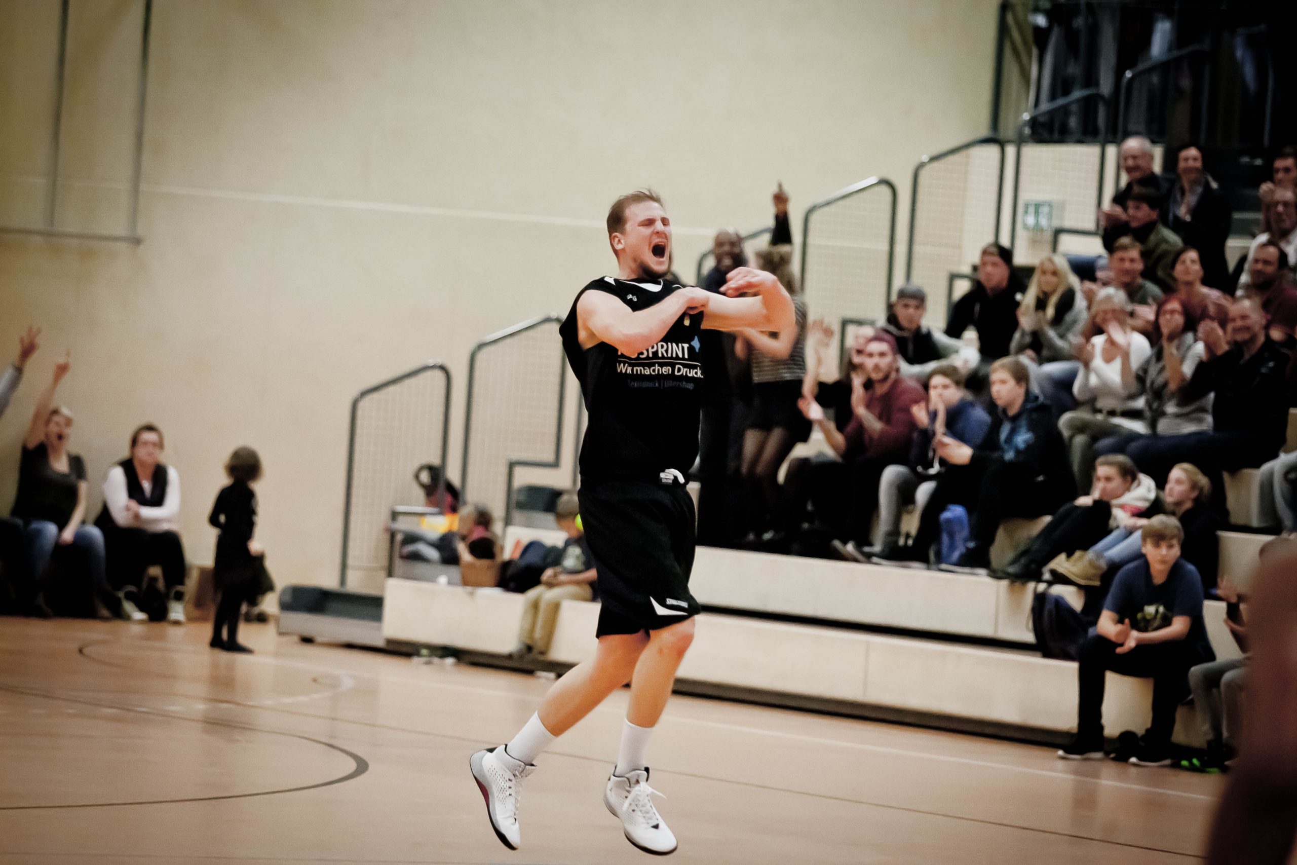 Lok Bernau zeigt heißen Tanz mit Aschersleben Tigers 22 Lok Bernau zeigt heißen Tanz mit Aschersleben Tigers