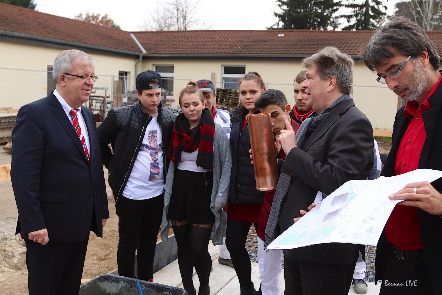 Grundsteinlegung für die Ersatzbauten WENDEPUNKT Rüdnitz 76 Wendepunkt Rüdnitz