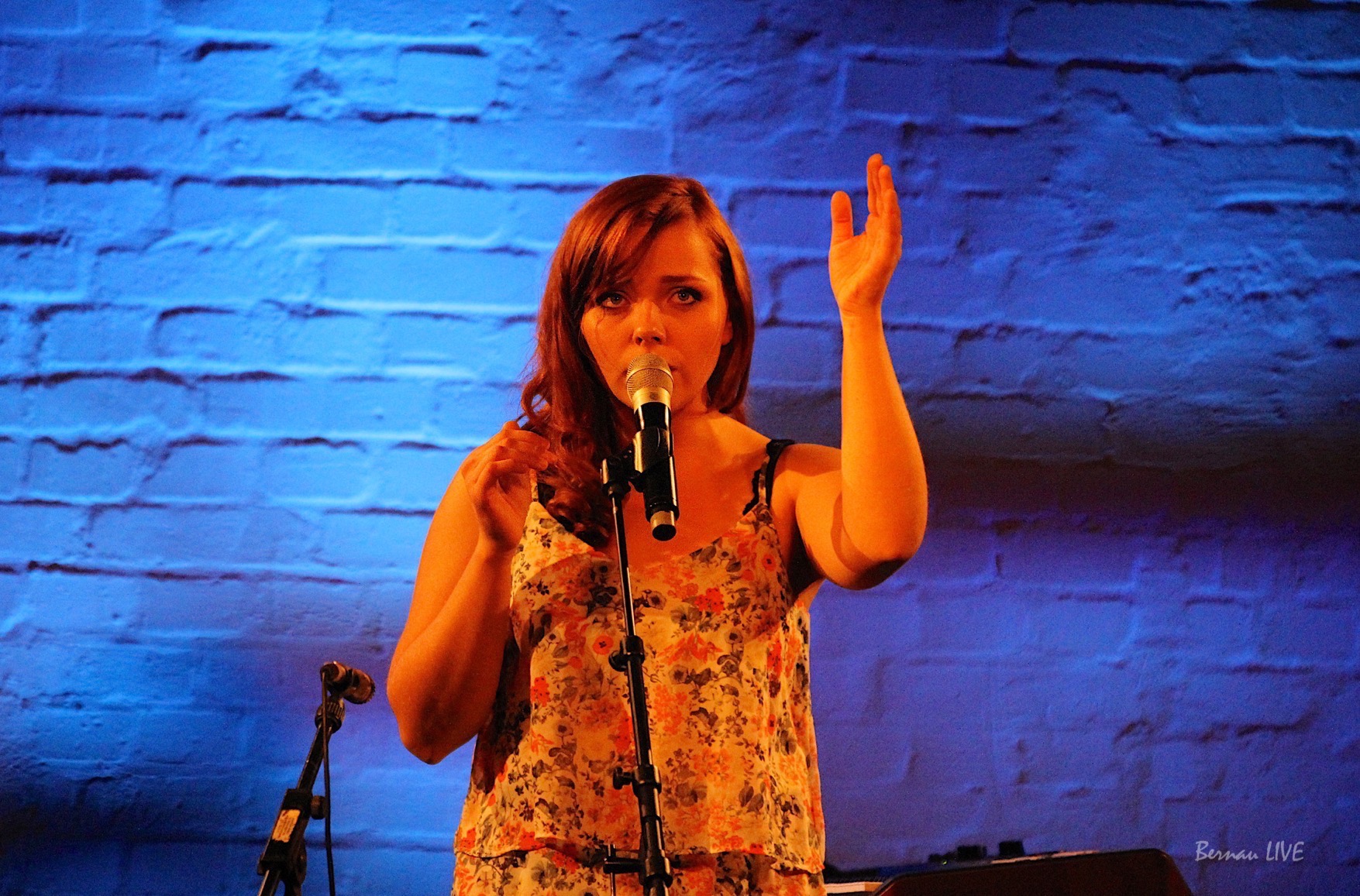 Polyana Felbel verzaubert die Ofenbar zum Kulturherbst (Video) 20 Polyana Felbel & Band LIVE im Ofenhaus Bernau