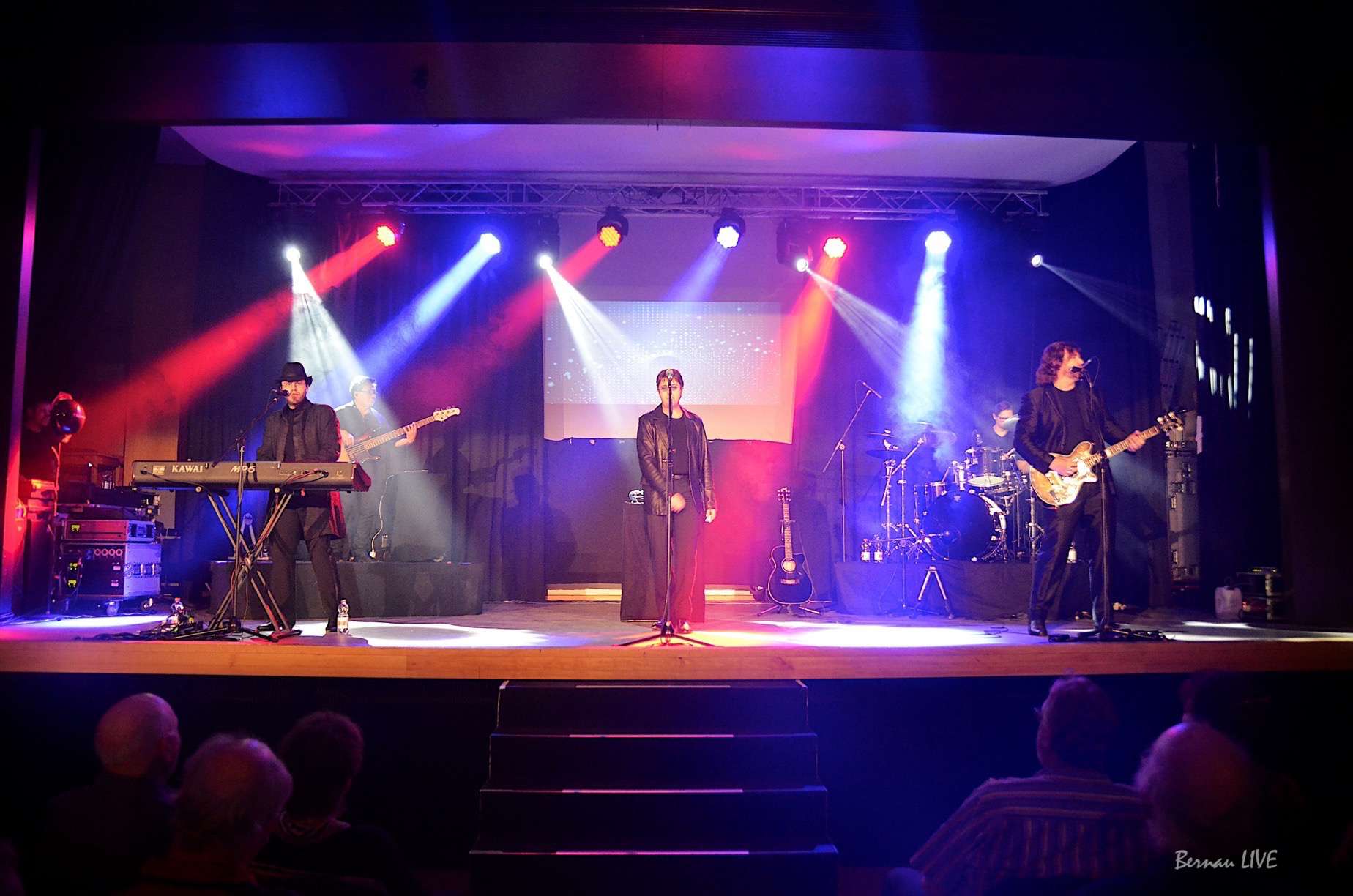 The Australien Bee Gees Show in der Stadthalle Bernau 28 Stadthalle Bernau Bee Gees