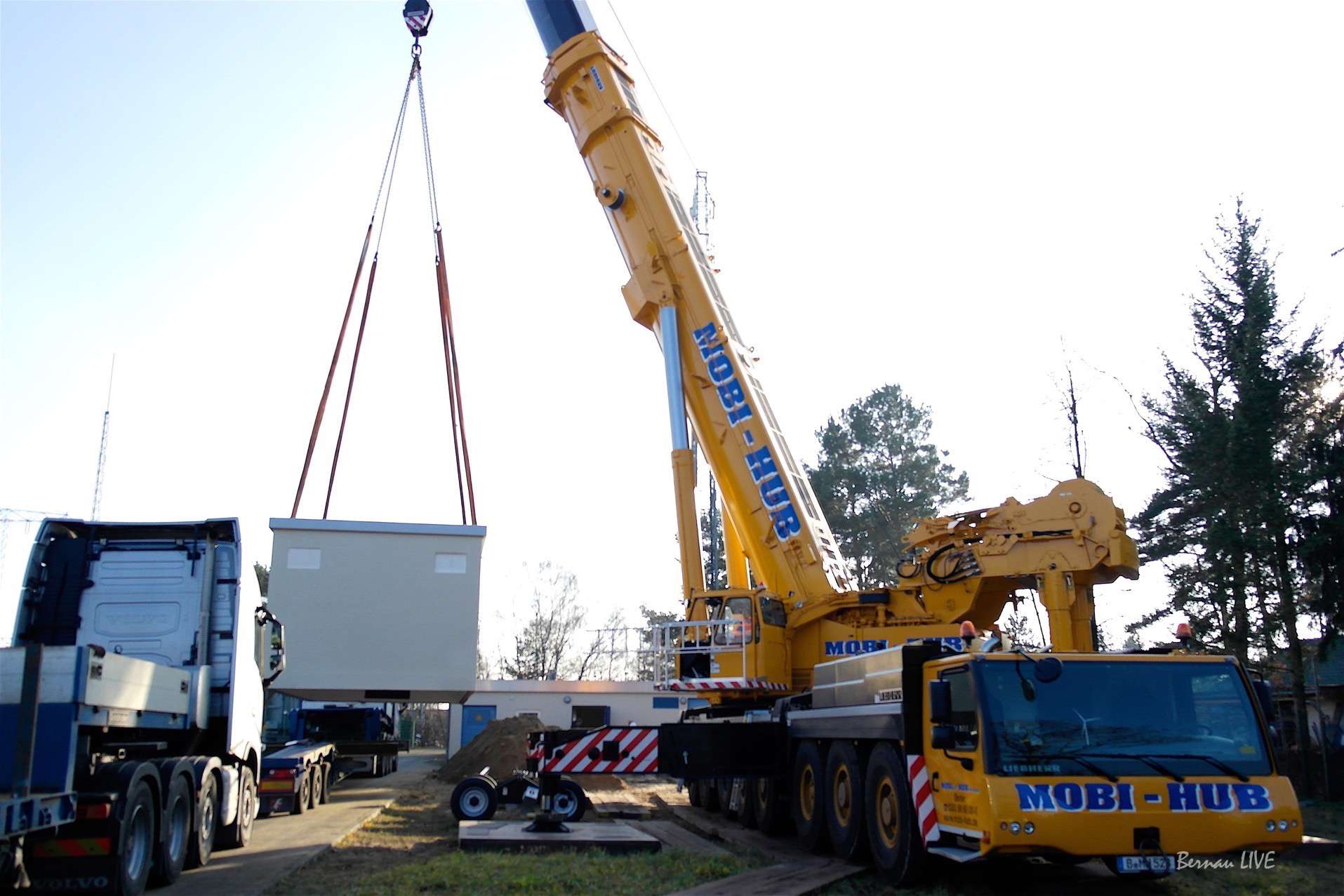 Stadtwerke Bernau: Schalthaus in der Zepernicker Chaussee aufgestellt 21 Stadtwerke Bernau