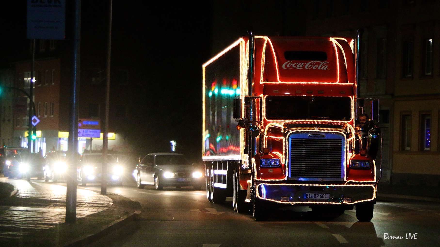 Gute Nacht mit einer Fahrt im Coca Cola Weihnachtstruck (Video) 27 Gute Nacht mit einer Fahrt im Coca Cola Weihnachtstruck