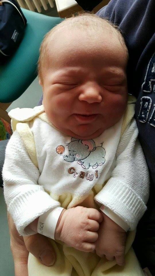 Nun auch das erste Bernauer Neujahrskind - Ein Feuerwehr-Baby 3 Bernau - Neujahrskind