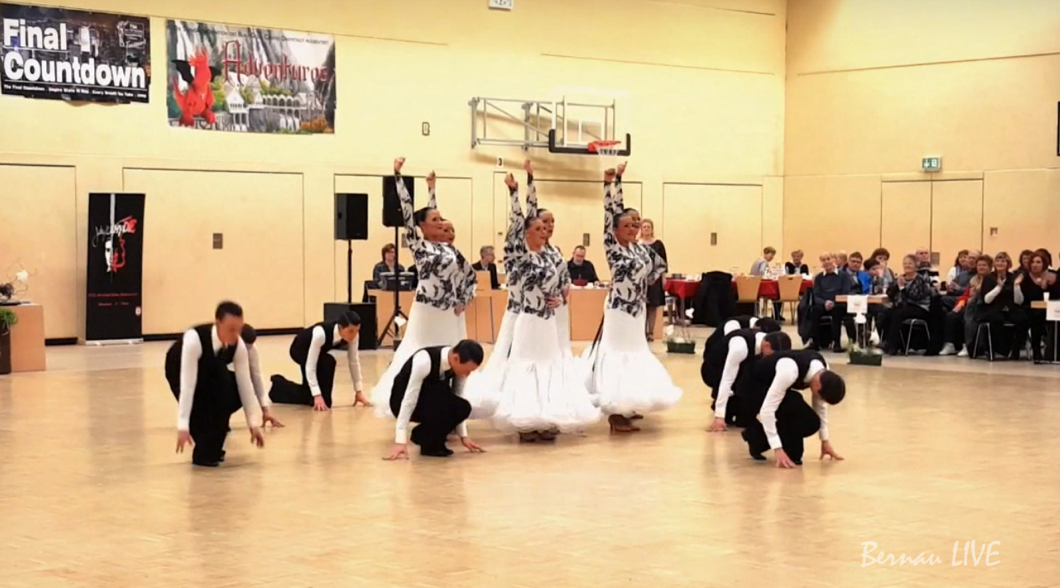 2. Bundesliga der Standardformationen in Bernau 14 Tanzturnier in Bernau