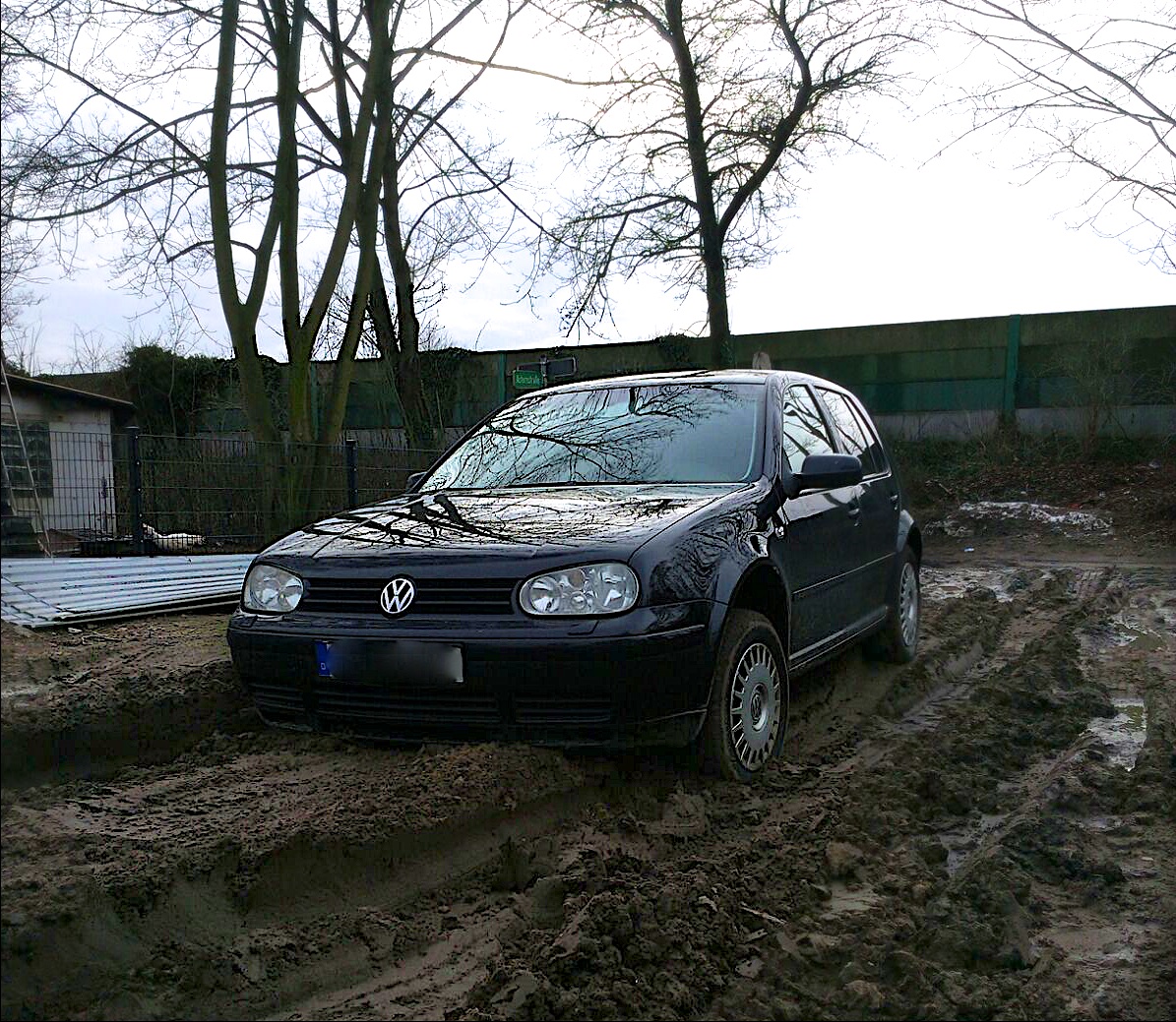 Bernau: Nichts geht mehr in der Asternstraße 37 Bernau: Nichts geht mehr in der Asternstraße