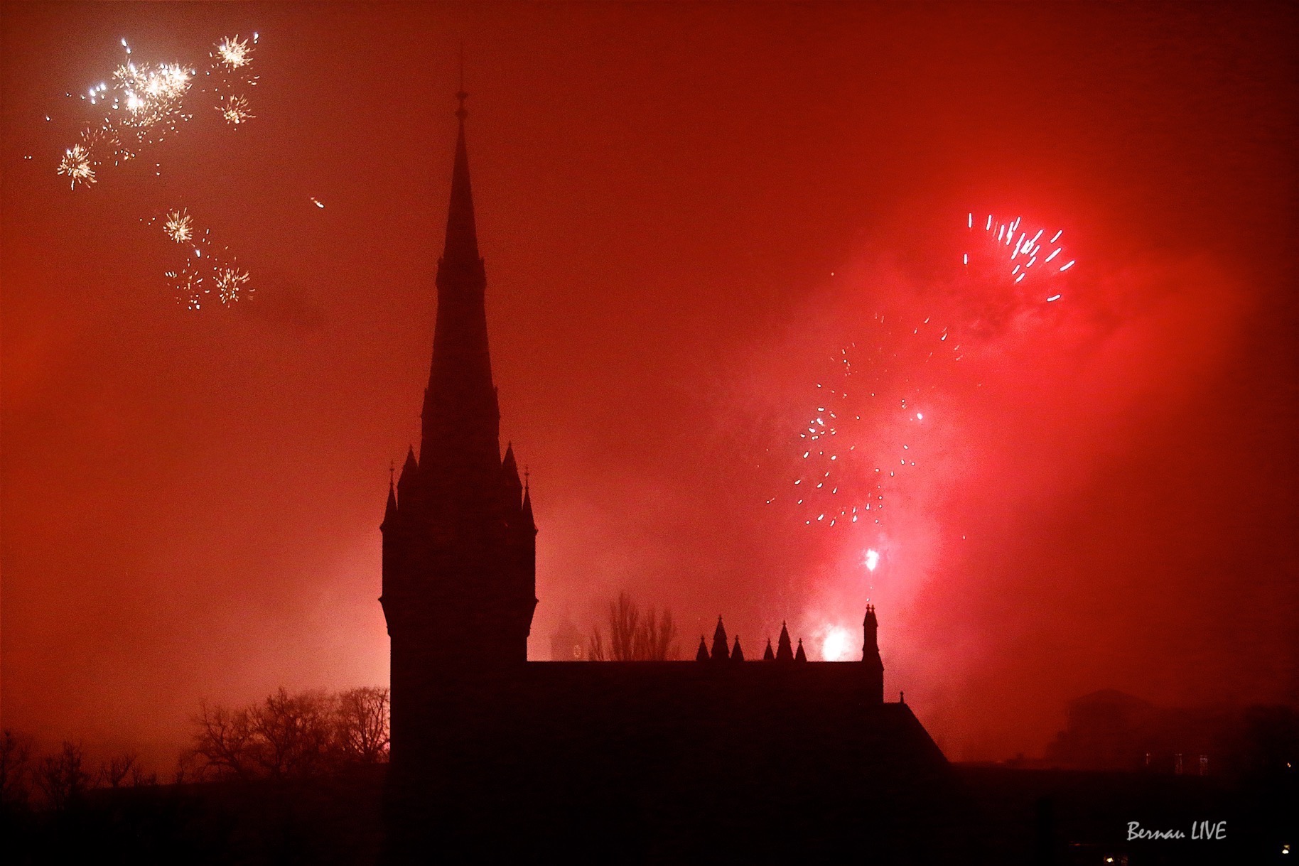 Happy New Year @ All - Bernau feiert ins neue Jahr! 46 (Nach) Silvesterparty in der Stadthalle Bernau mit SOWIESO – Video