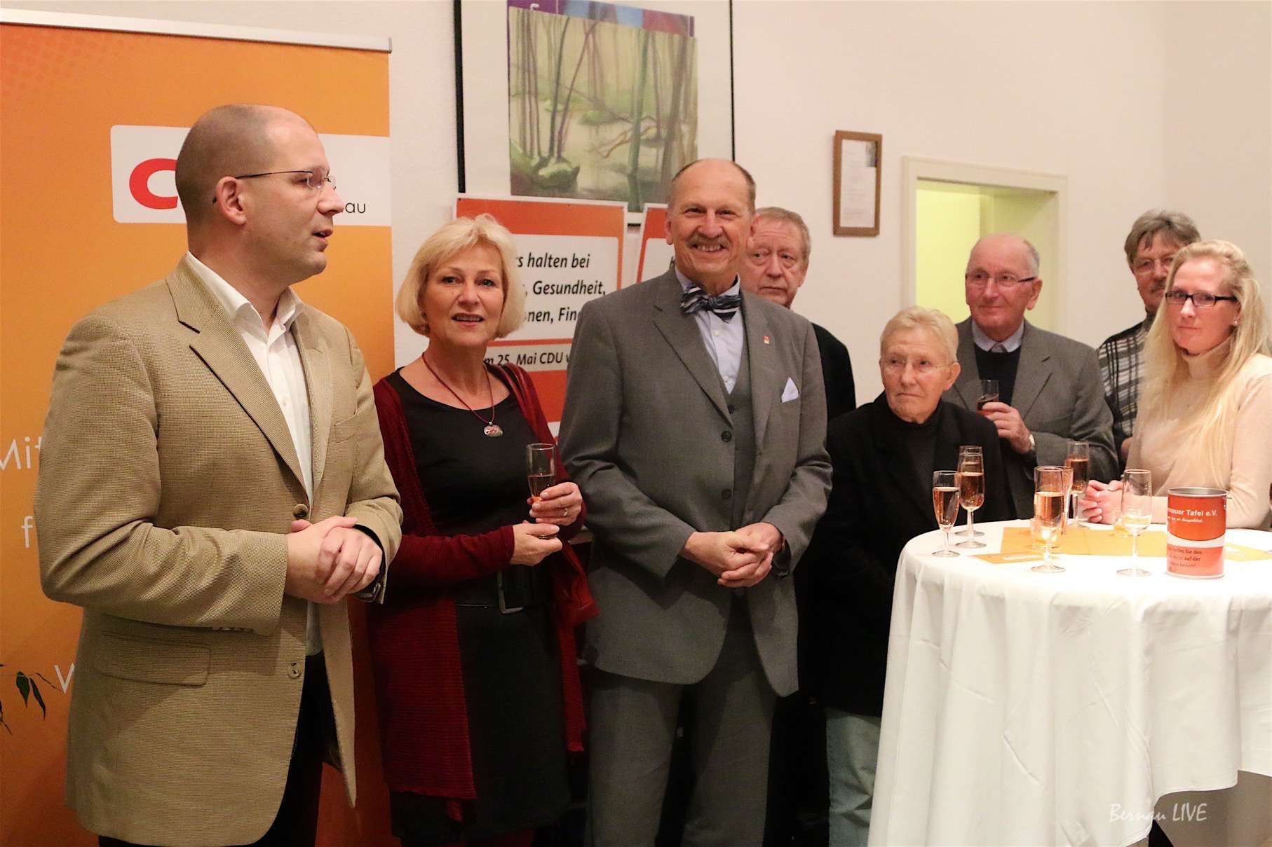 CDU Bernau: Mit einem Glas Sekt in der Hand zum Neujahrsempfang 3 CDU Bernau: Mit einem Glas Sekt in der Hand zum Neujahrsempfang