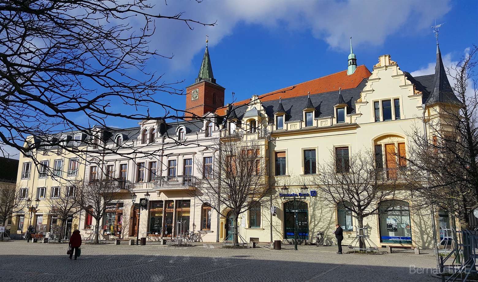 Bernau: Mit Sonne in den heutigen Dienstag - 111 Jahre Rotary! 28 Bernau Marktplatz
