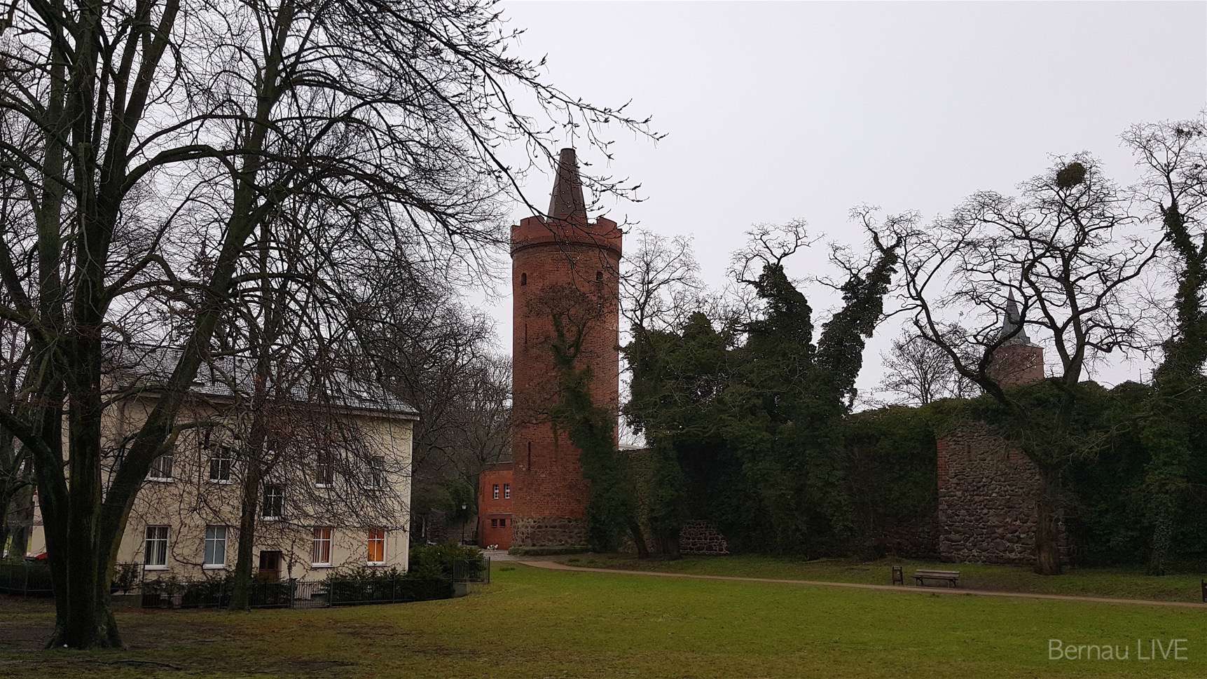 Bernau: Irgendwie will man da gar nicht raus - Moin! 32 Bernau - Barnim - Stadtpark von Bernau