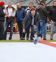 Eisstock Cup Finale auf dem Marktplatz von Bernau 9 IMG_4545