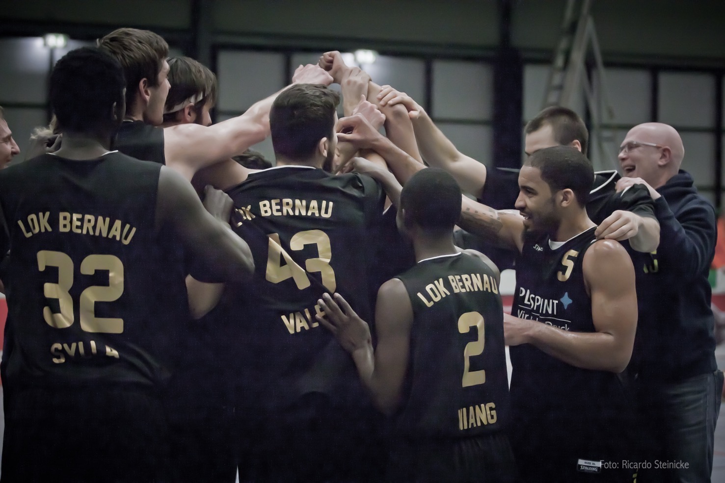 Lok Bernau mit entscheidendem Heimspiel gegen Verfolger Cuxhaven 4 Lok Bernau