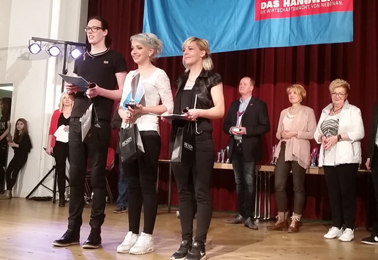 Linda Vogler aus Bernau gewinnt Oderlandpokal der Friseure 6 Linda Vogler Haargalerie Bernau