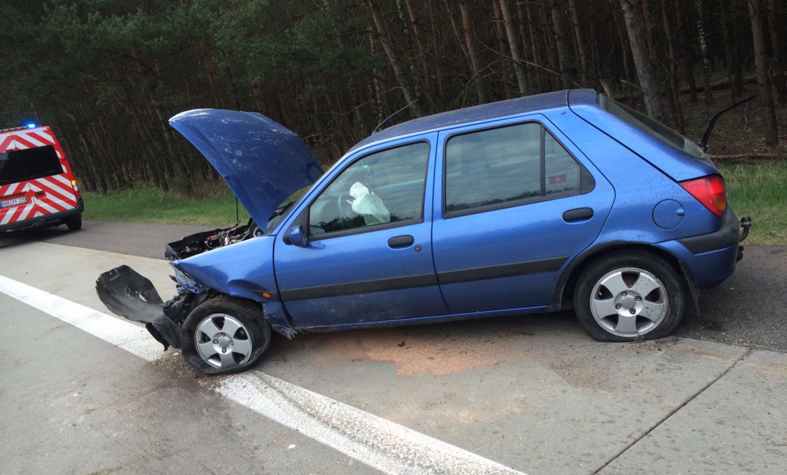 Unfall auf der A11 sorgte für kurzzeitige Vollsperrung 8 Bernau: Unfall auf der A11 zwischen Lanke und Finowfurt
