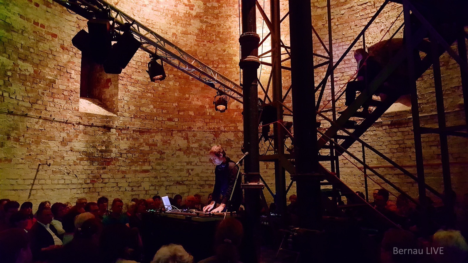 LIVE aus dem Wasserturm in Bernau - Sven Helbig 19 Sven Helbig LIVE in Bernau zum Siebenklang Festival