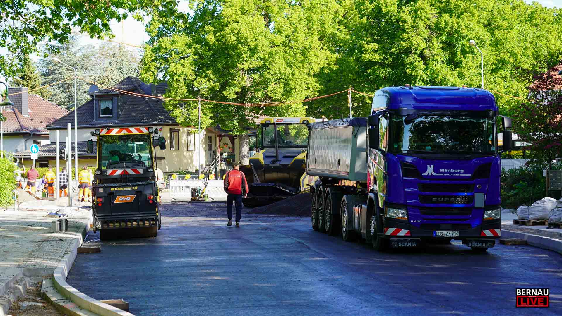 Endspurt in Bernau: Asphalt für die August-Bebel-Straße und Börnicker Chaussee 24 Endspurt in Bernau: Asphalt für die August-Bebel-Straße und Börnicker Chaussee