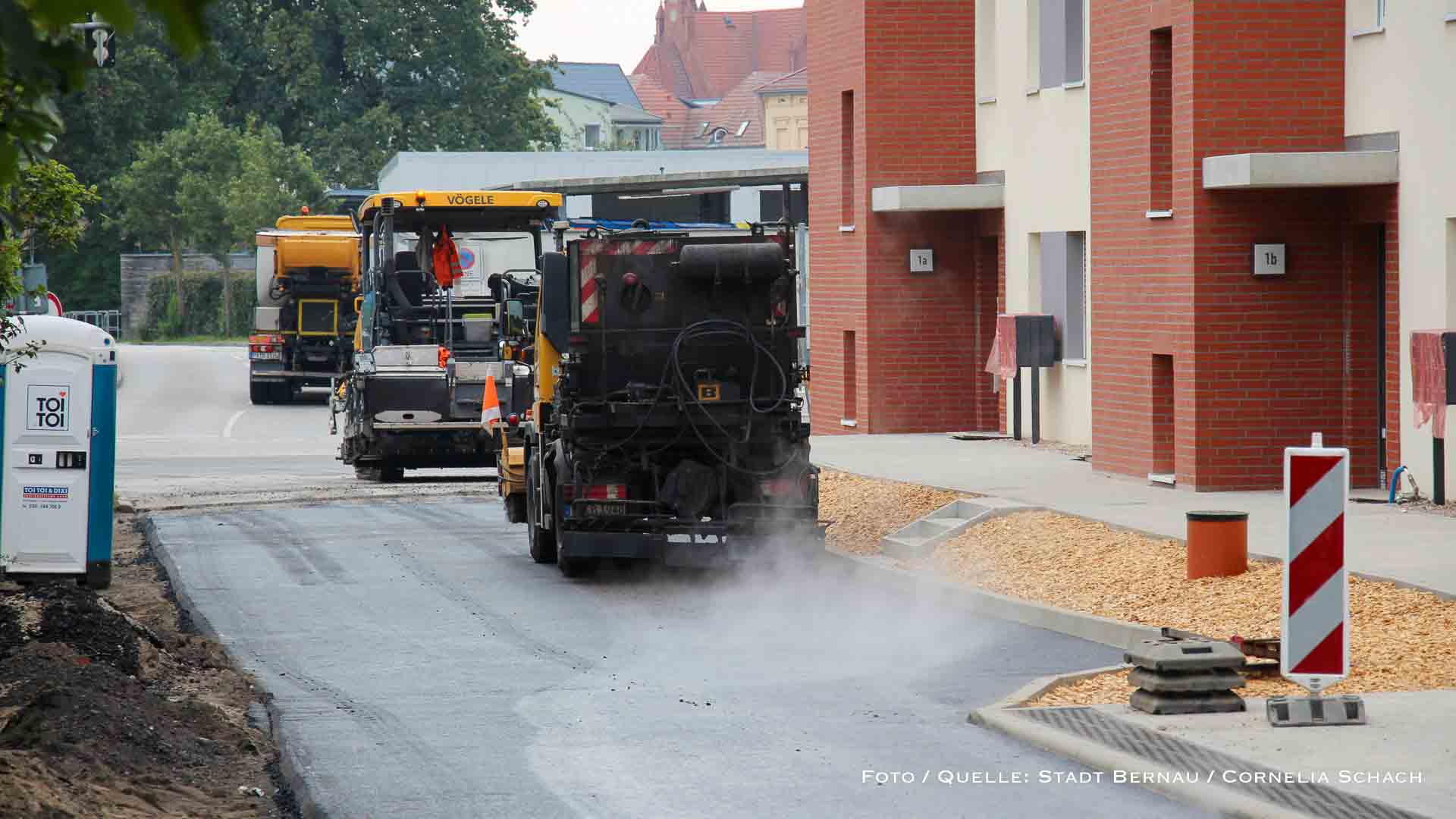Zwischenstand zur "erweiterten Straßenunterhaltung" in Bernau 1 Zwischenstand zur "erweiterten Straßenunterhaltung" in Bernau