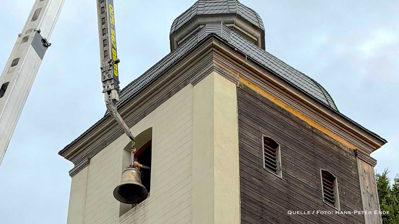 Zwei neue Glocken für den Kirchturm in Rüdnitz