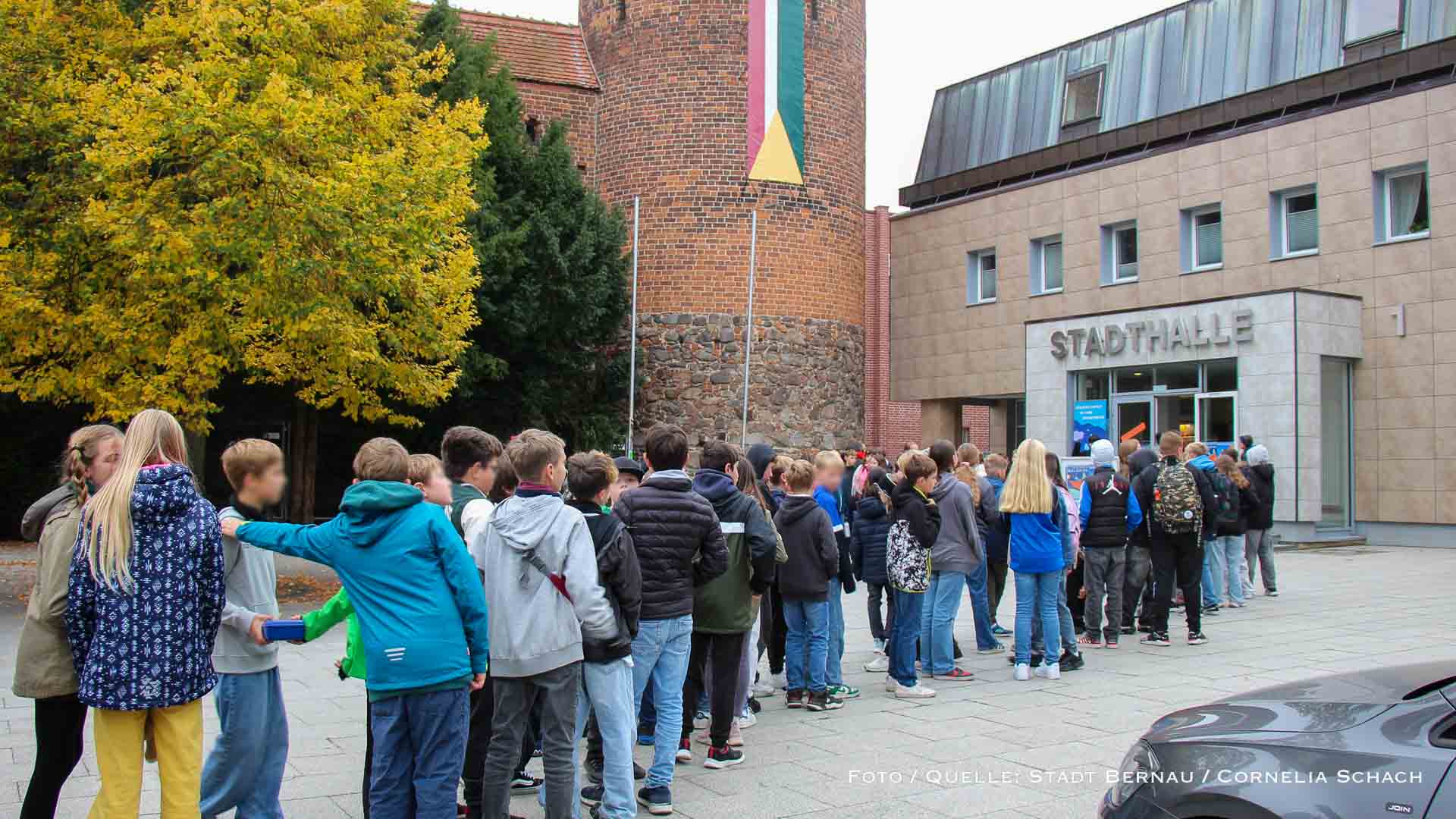 Großer Andrang zum Start des Kinderfilmfestes in Bernau 16 Großer Andrang zum Start des 34. Kinderfilmfestes in Bernau