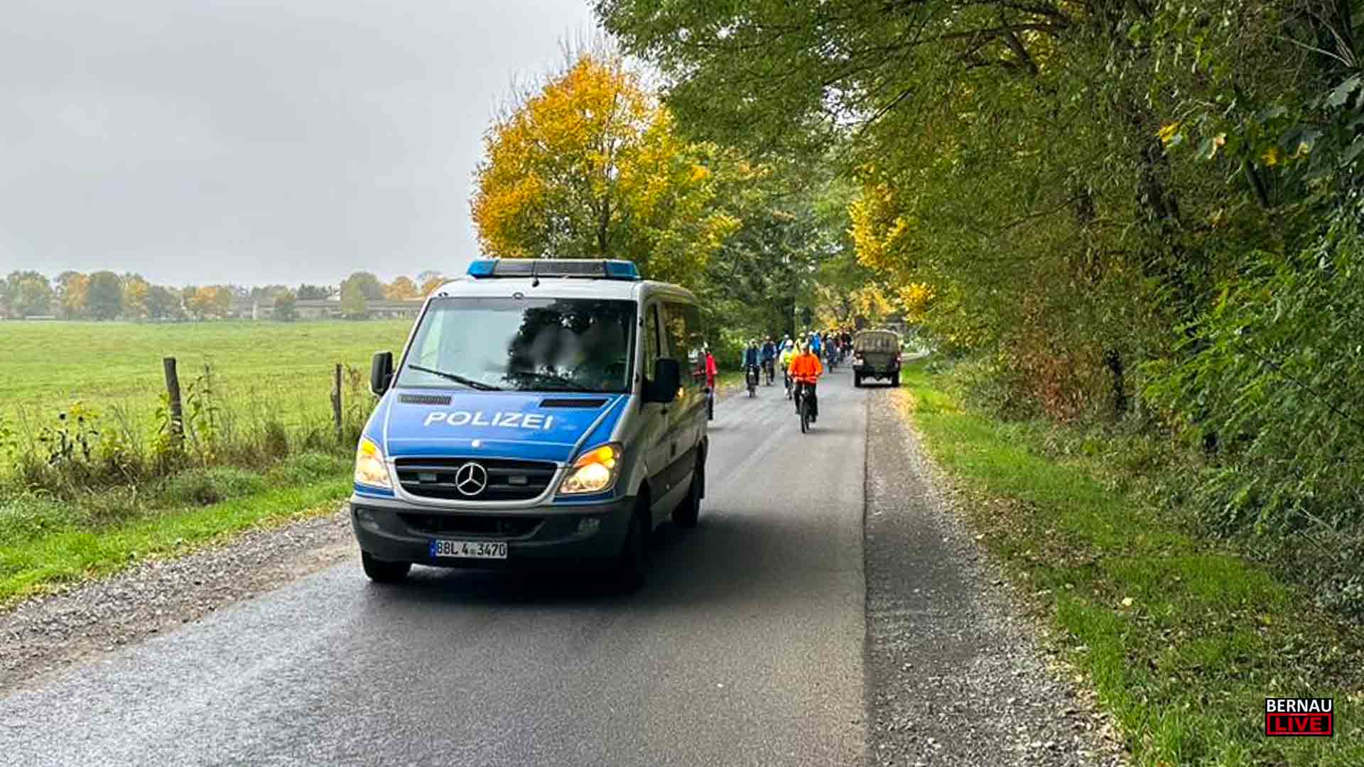Pro Fahrradstraße: Fahrrad-Demo von Ladeburg nach Lobetal 1 Pro Fahrradstraße: Fahrrad-Demo von Ladeburg nach Lobetal