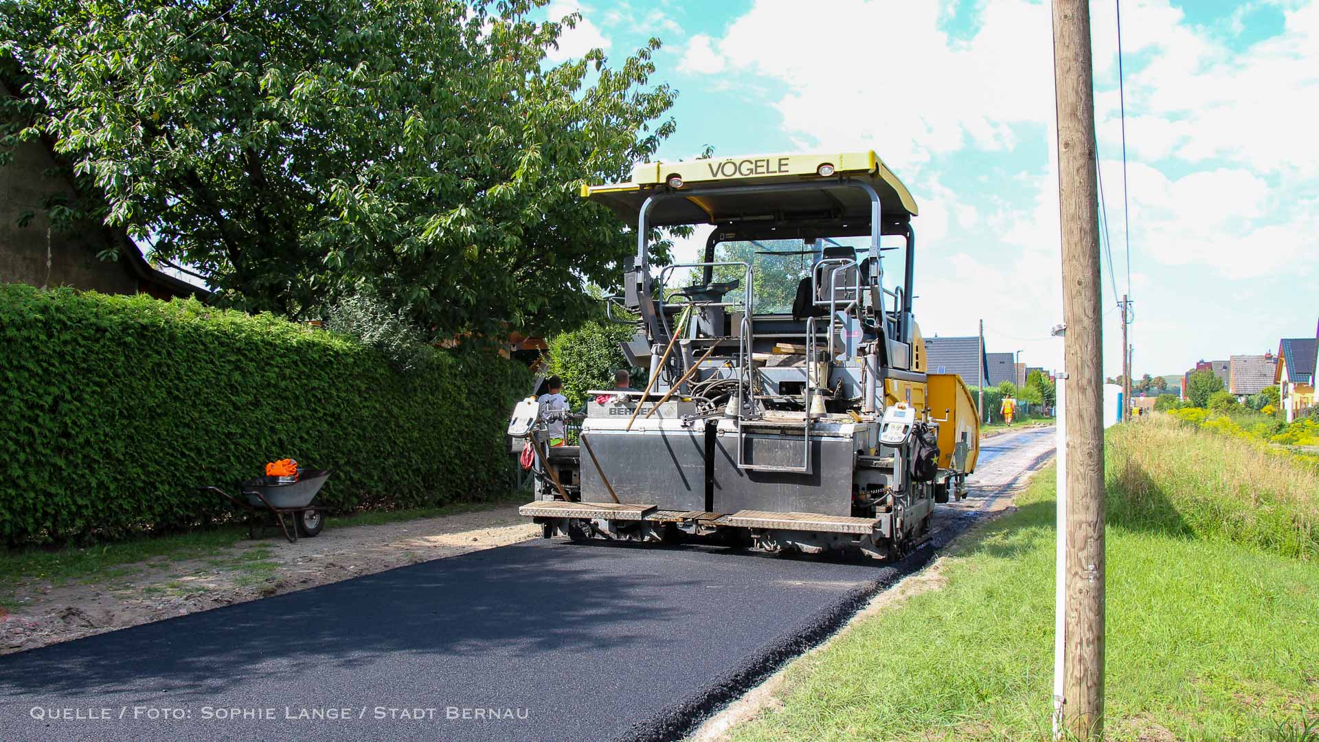 Bernau: Erweiterte Straßenunterhaltung 2025 steht kurz vor dem Abschluss 6 Bernau: Erweiterte Unterhaltung 2025 steht kurz vor dem Abschluss