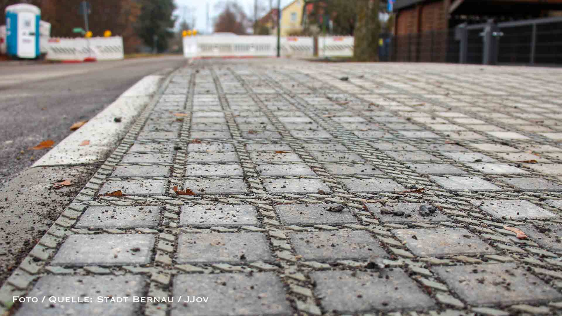 Neuer Gehweg im Bernauer Blumenhag fertiggestellt
