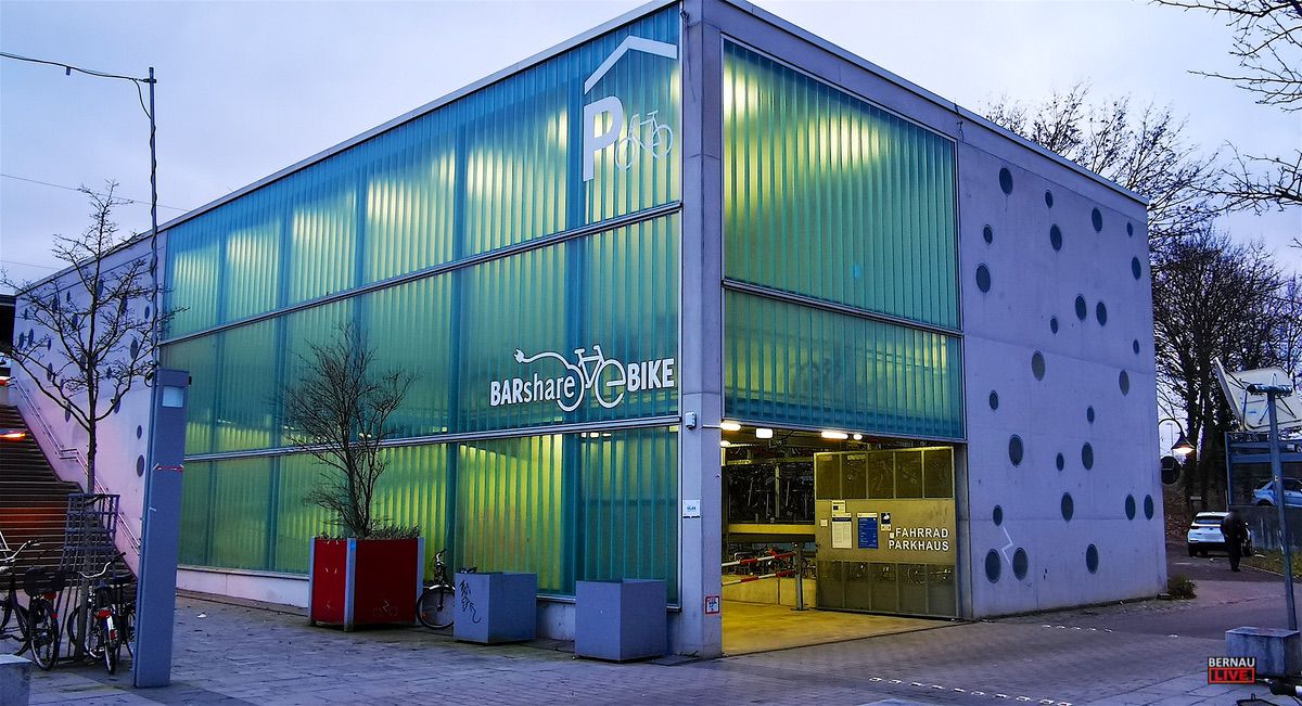Fahrradparkhaus am Bahnhof Bernau in der Silvesternacht teils geschlossen