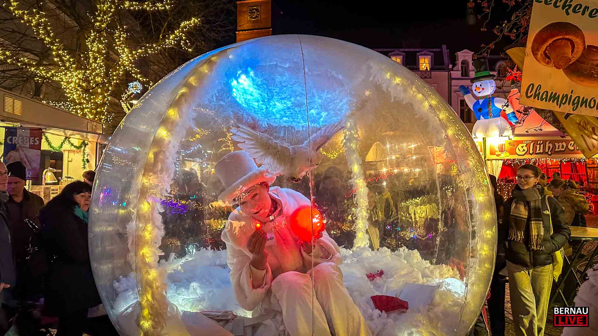 Tausende Besucher zum 1. Weihnachtsmarkt-Wochenende in Bernau 18 Tausende Besucher zum 1. Weihnachtsmarkt-Wochenende in Bernau