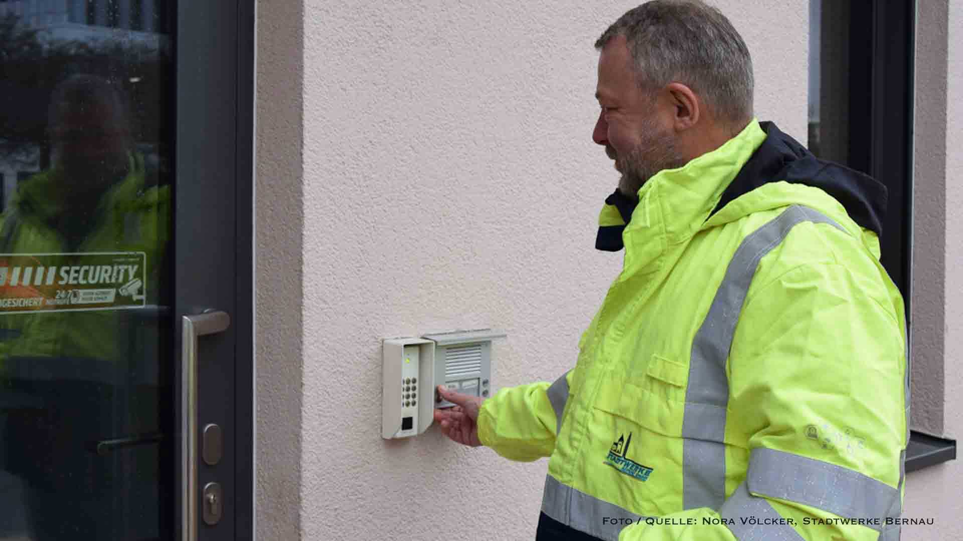 Stadtwerke-Mitarbeiter starten persönliche Zählerablesung in Bernau 1 Stadtwerke-Mitarbeiter starten Zählerablesung in Bernau