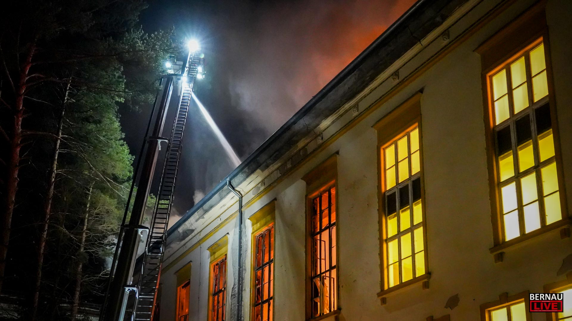 Großbrand auf dem Bogensee-Areal in Wandlitz 16 Bernau LIVE - Dein Stadtmagazin für Bernau bei Berlin